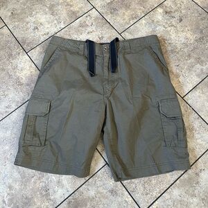 Olive Green Men's Cargo Shorts khakis